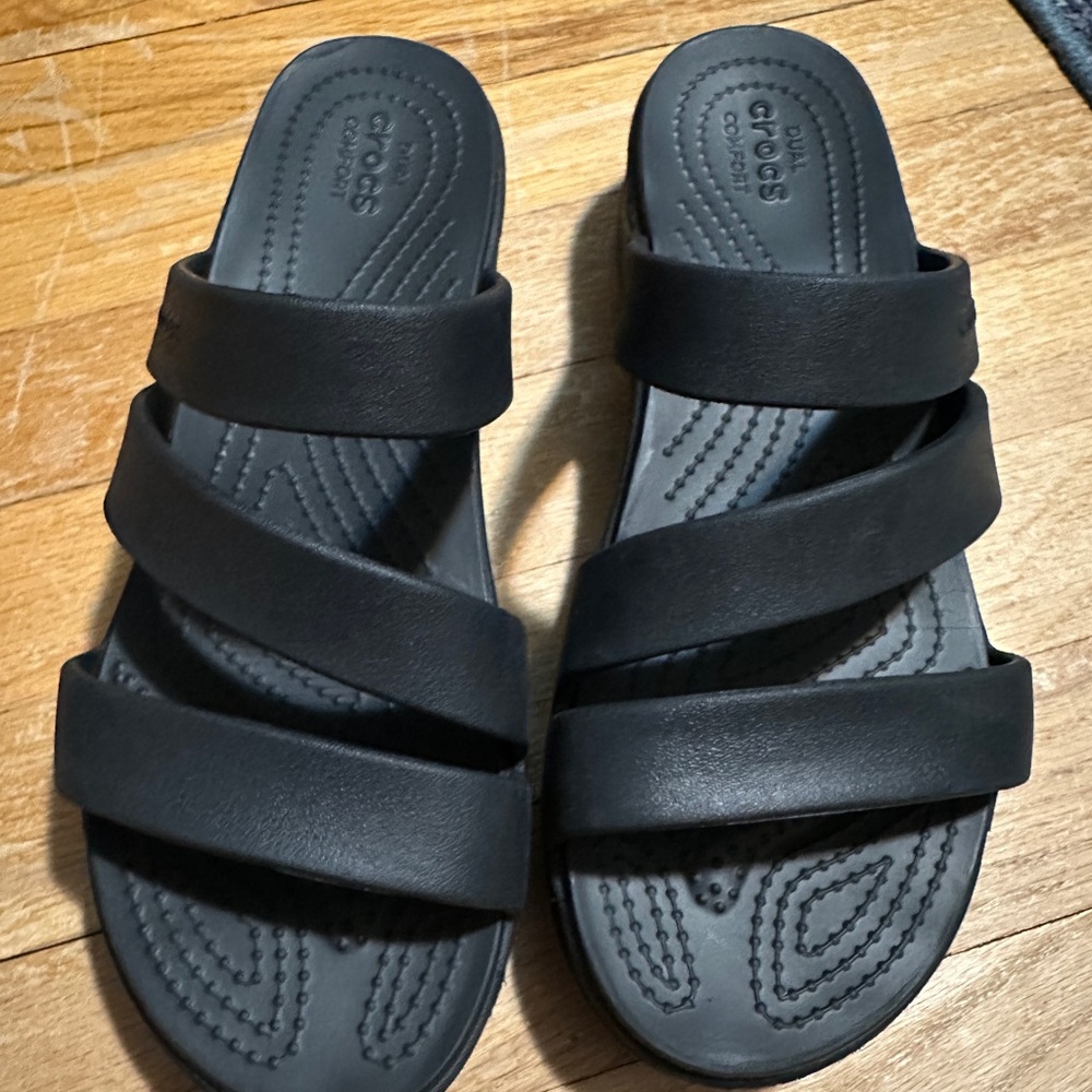 CROCS Black Slide Sandals